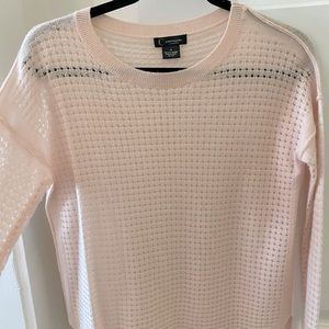 Bloomingdale’s Cashmere pink ribbed sweater